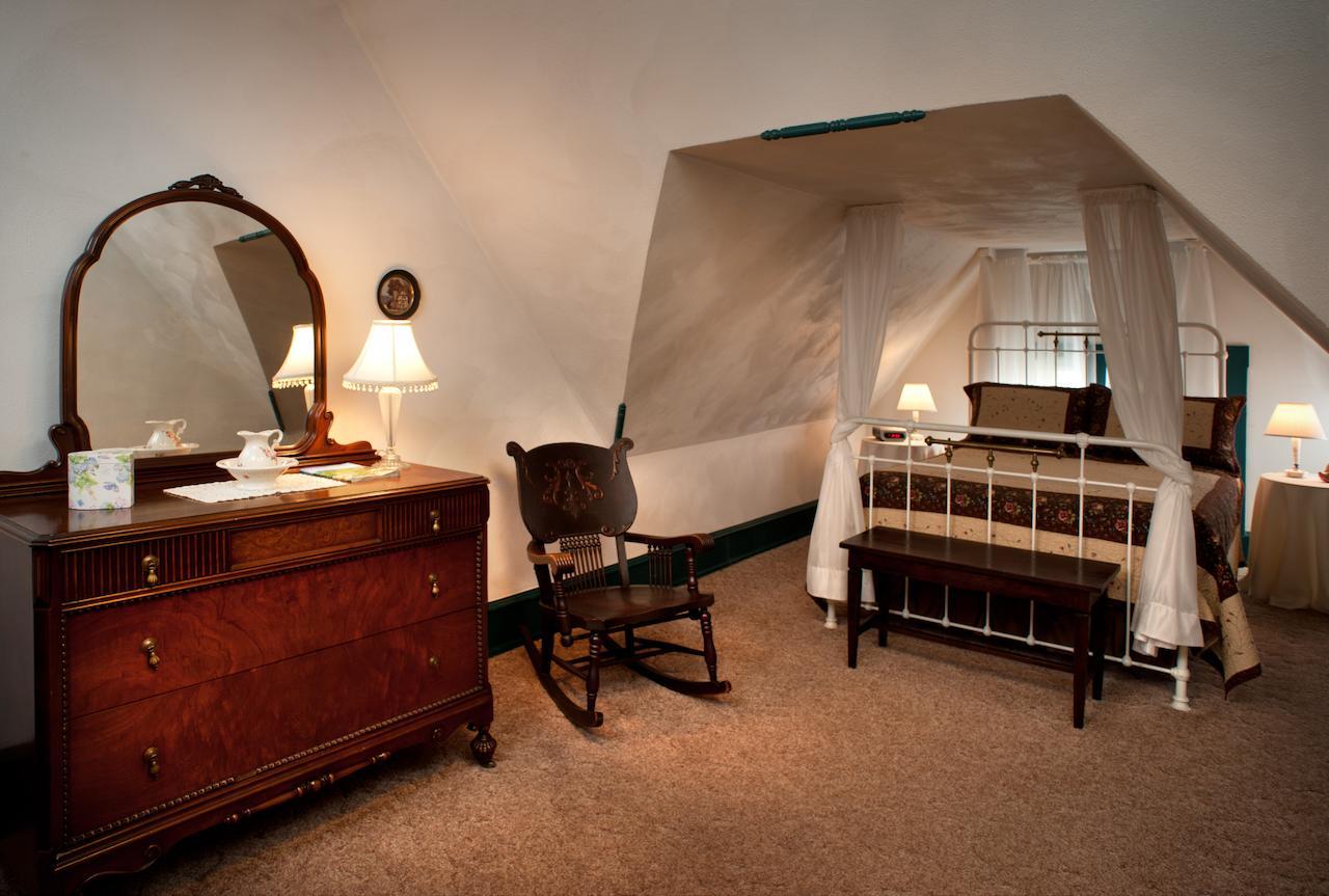 Bed and Breakfast The Historic Morris Harvey House Fayetteville Pokój zdjęcie